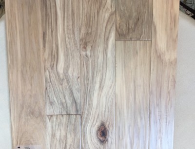 Natural Hickory Floors