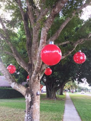 DIY Christmas Balls