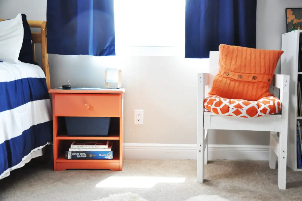 Thrift Store Night Stand Makeover