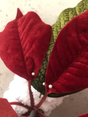 DIY Yarn Wreath