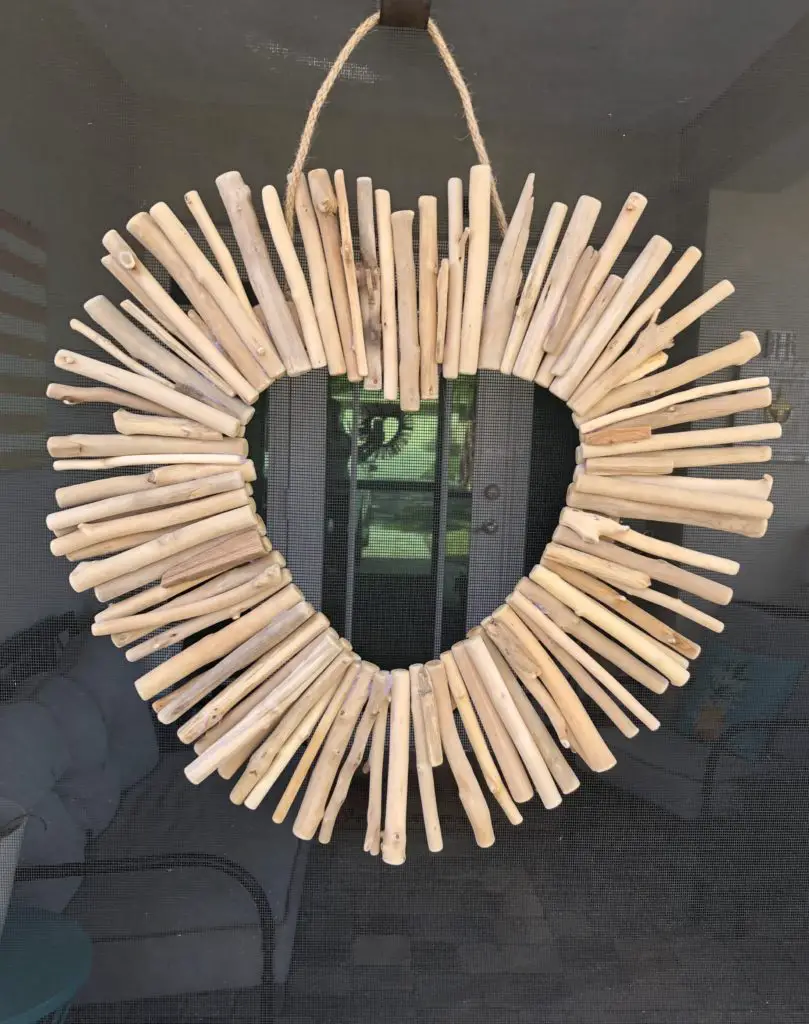 DIY Driftwood Heart Wreath