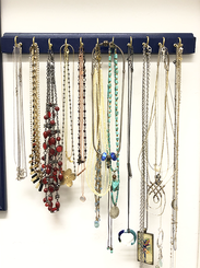 Dollar tree necklace holder discount
